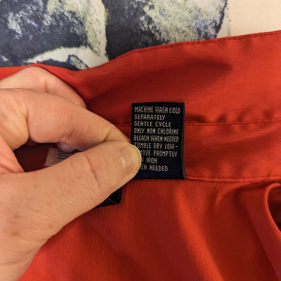 Medium redish button down dress shirt - Picture 4 of 9